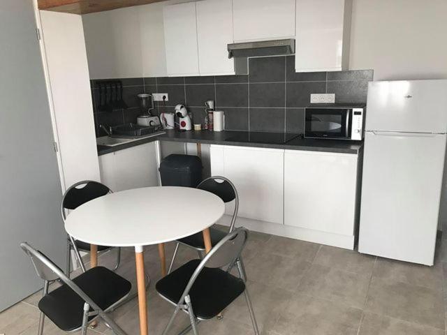 Appartement Neuf P3 50M2 Нім Екстер'єр фото